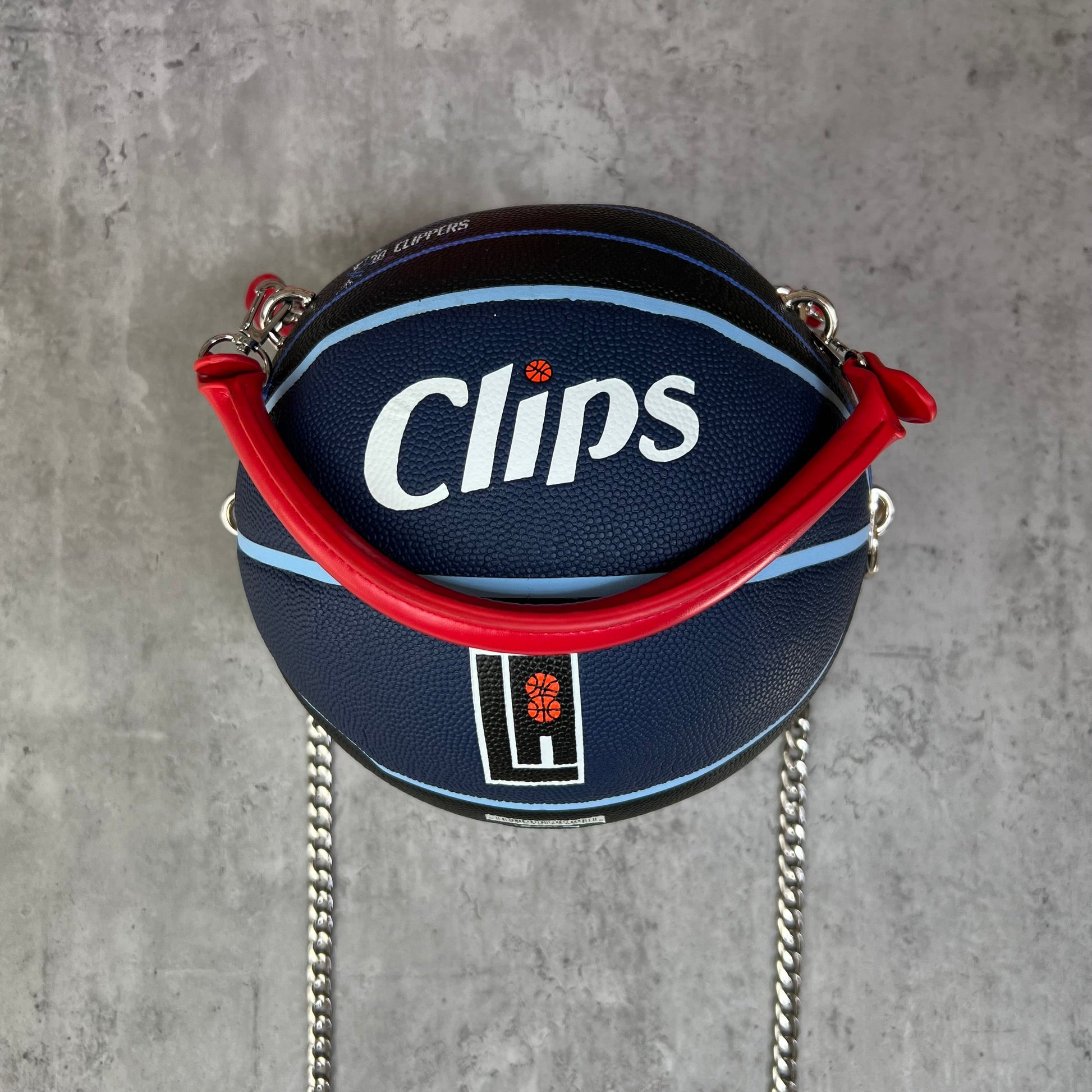 Clips-0